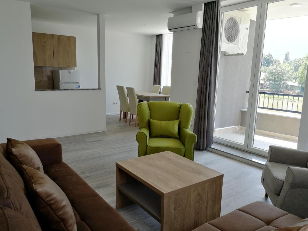 Vip Apartments SJJ Esterno foto
